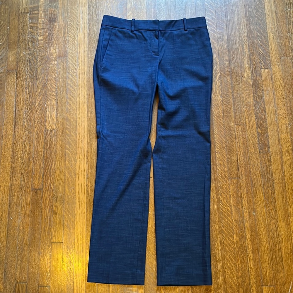 Ann Taylor suit pants   Navy size 2